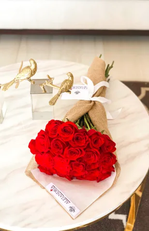 Ramo formato "Bouquet" 18 Red Roses