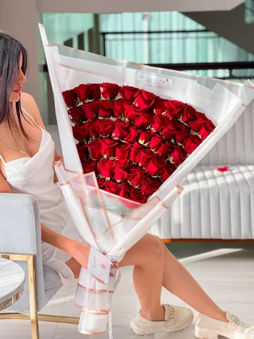 Ramo Minimalista 50 Rosas