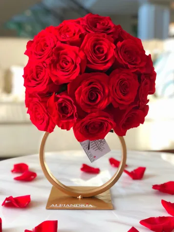 Engagement Ring "Red Roses"